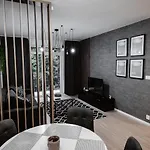Ah Mlynska Basta Ii Apartment