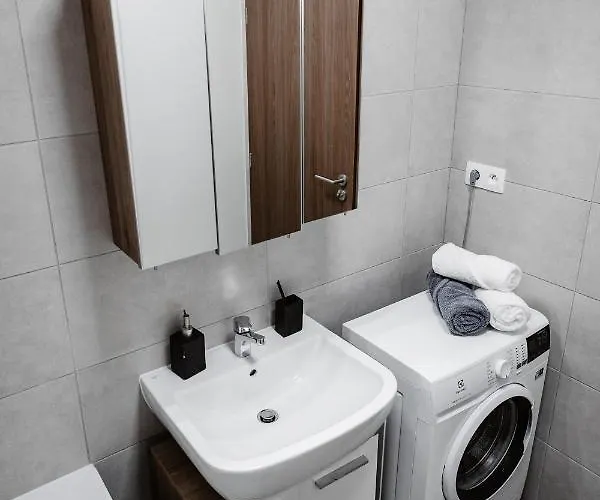 Ah Mlynská Bašta Ii Free Parking *